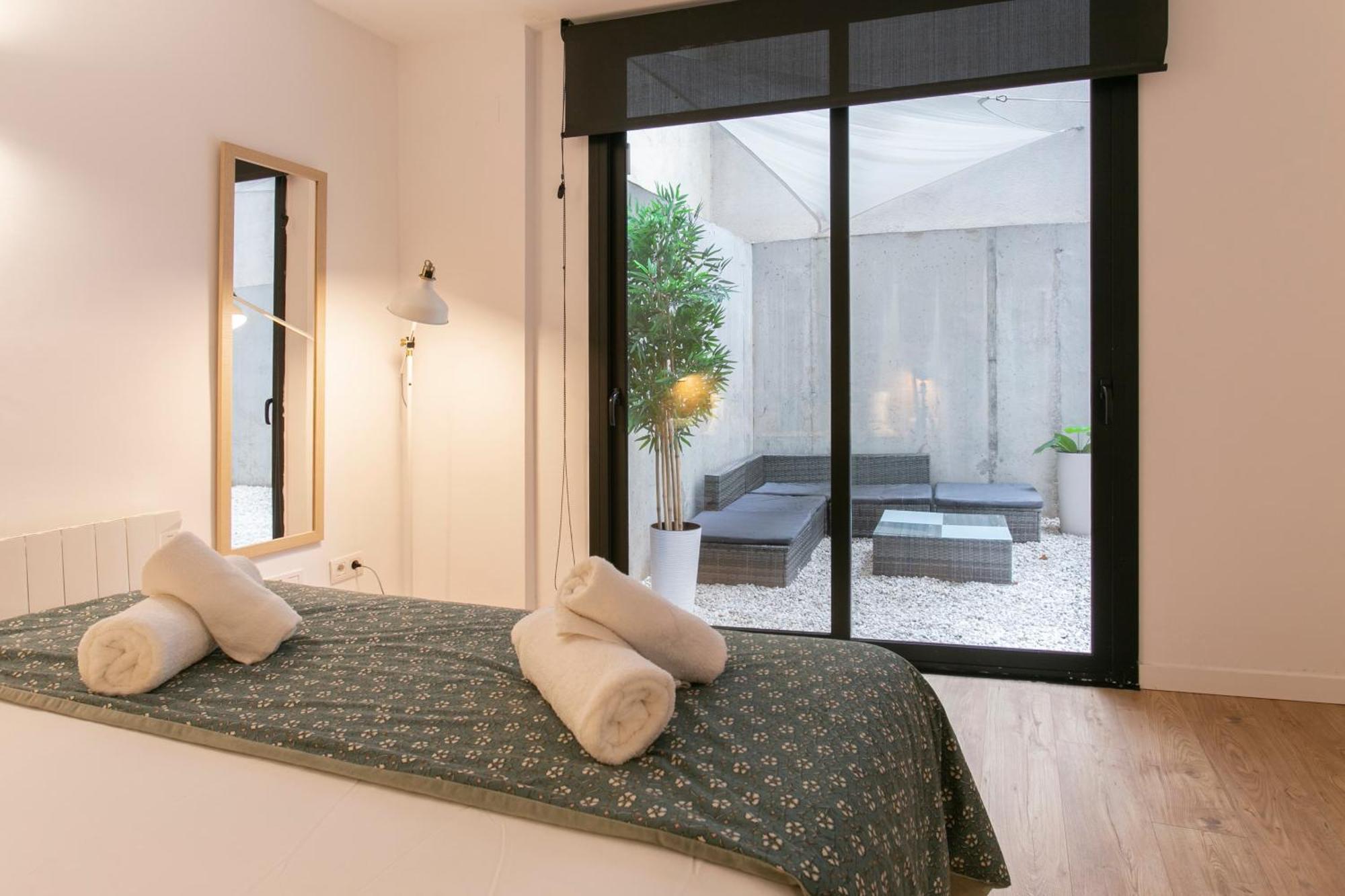 Chic And Modern Apartments In Gracia Barcelona Exteriör bild